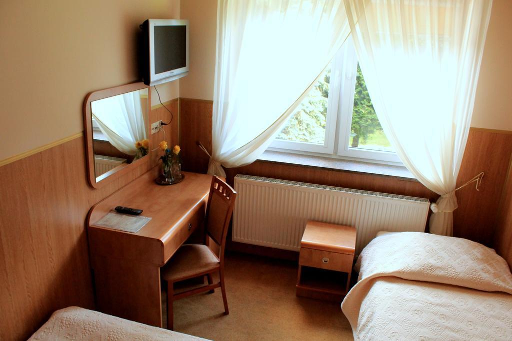 Parkowa - Noclegi Ze Sniadaniem Nowa Ruda Quarto foto